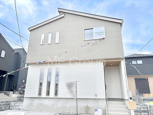 洗練された外観、上質な住空間が広がる室内は永く安心して過ごせる住居です。