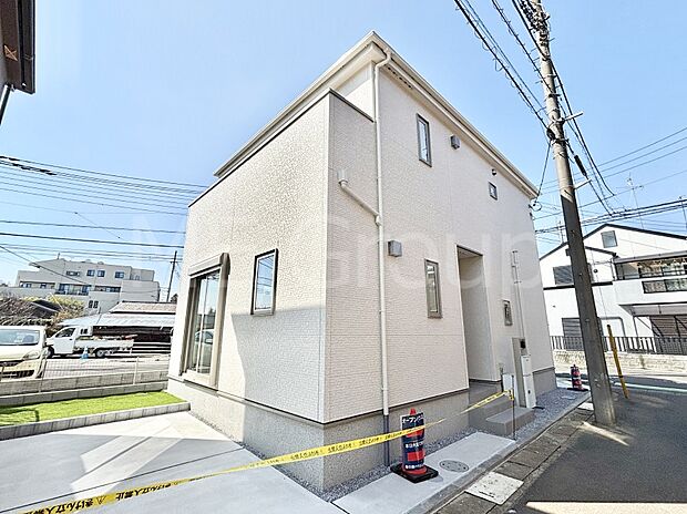 暮らしやすさと居心地の良さにこだわったシンプルで飽きのこないデザイン !