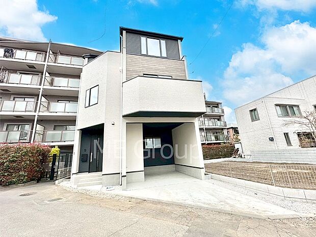 暮らしやすさと居心地の良さにこだわったシンプルで飽きのこないデザイン ！
