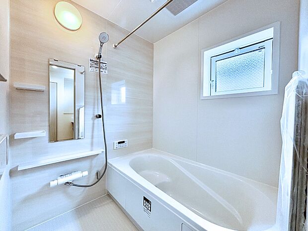 一日の疲れを癒やす大切なバスタイム。ゆっくりとお風呂を楽しんで疲れをとりたいですね！  