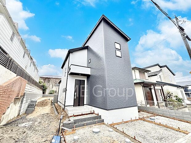 暮らしやすさと居心地の良さにこだわったシンプルで飽きのこないデザイン !