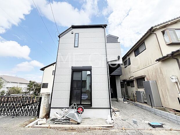 たっぷりの陽光と心地よい風が舞い込む住まい