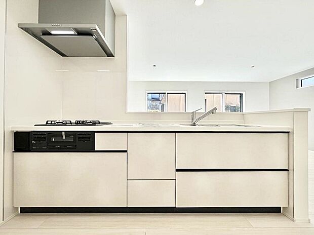 毎日使うキッチンだから、使いやすさ＆お手入れのしやすさにこだわりました。