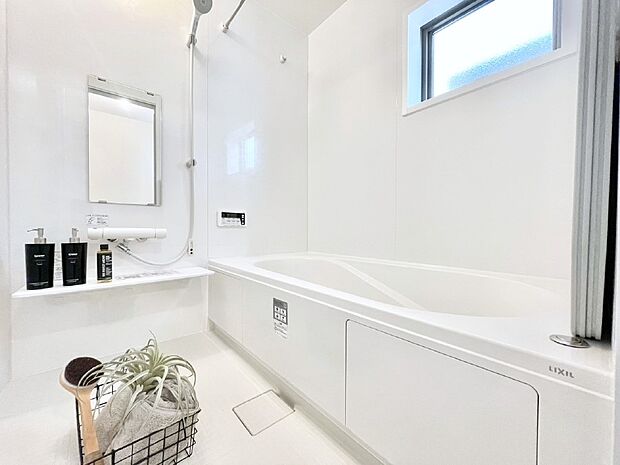 一日の疲れを癒やす大切なバスタイム。ゆっくりとお風呂を楽しんで疲れをとりたいですね！  