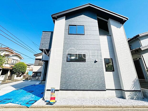 たっぷりの陽光と心地よい風が舞い込む住まい
