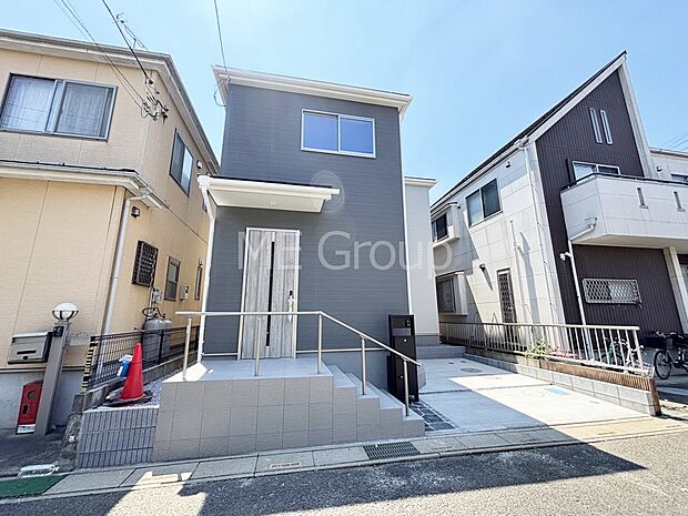 たっぷりの陽光と心地よい風が舞い込む住まい