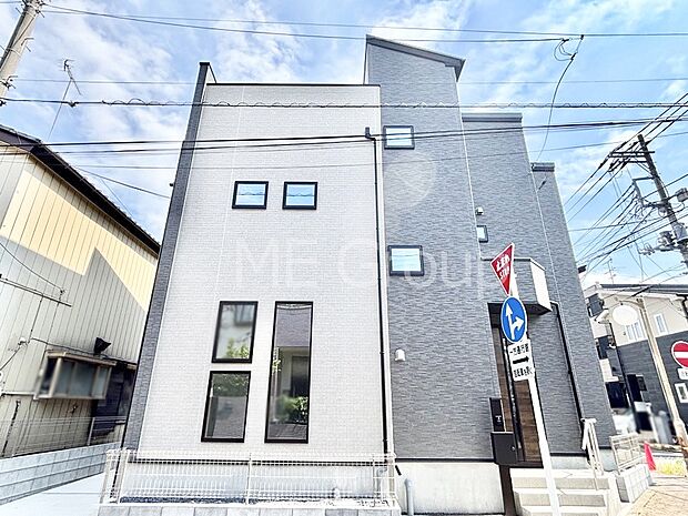たっぷりの陽光と心地よい風が舞い込む住まい