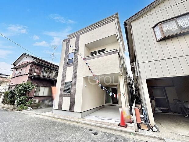 暮らしやすさと居心地の良さにこだわったシンプルで飽きのこないデザイン !