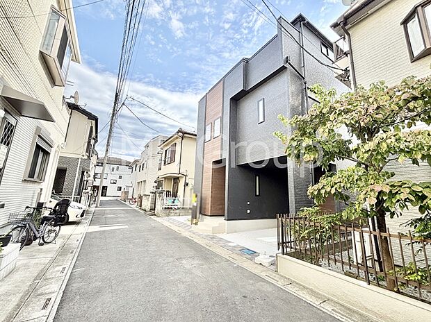 【前面道路含む現地写真】ここから始まる新生活を応援いたします