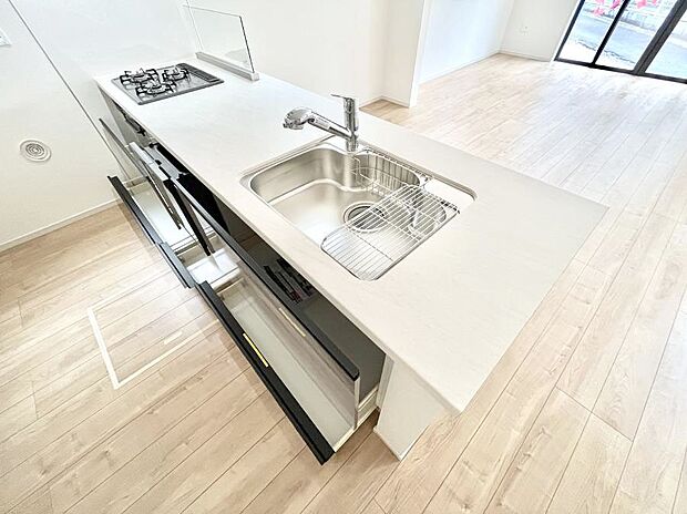 【スライド収納】使いやすさを優先したスライド式収納タイプ!