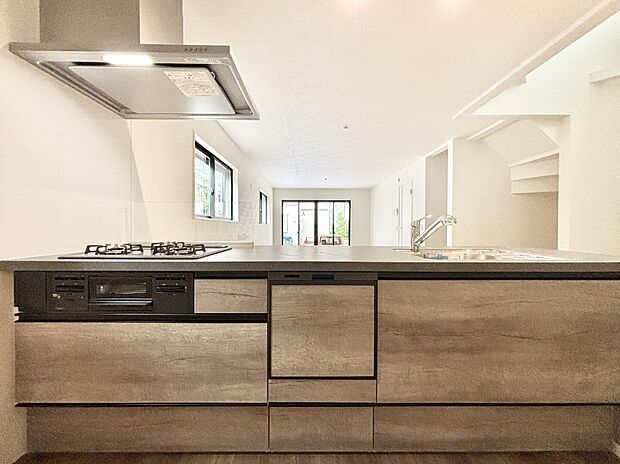 【キッチン】お料理を効率的に、楽しく!システムキッチン