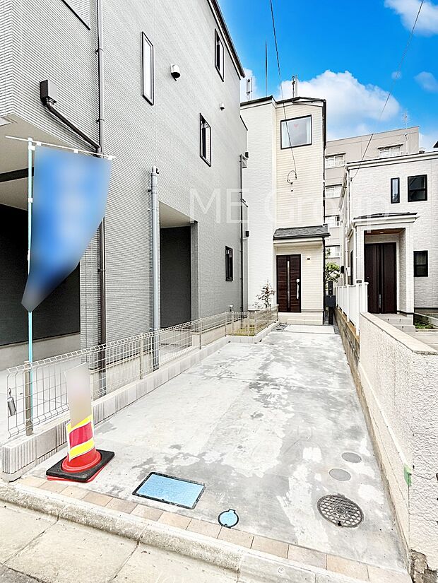 【駐車場】生活に欠かせない駐車スペース。