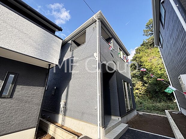 【現地外観写真】溢れる陽光でご家族の笑顔も輝く