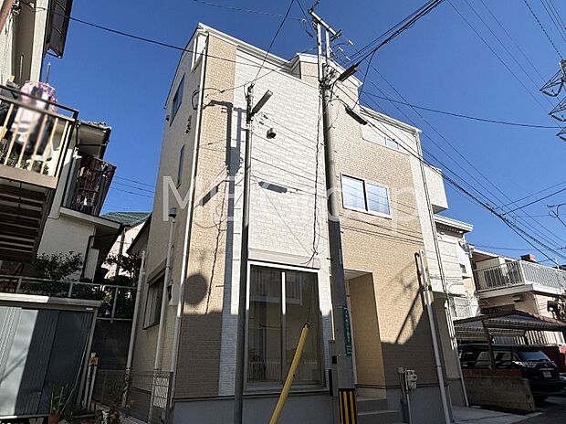 【現地外観写真】溢れる陽光でご家族の笑顔も輝く