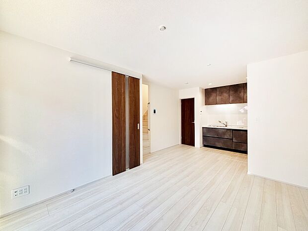 【ダイニング】家族が自然と集まる憩いのスペースになりそう