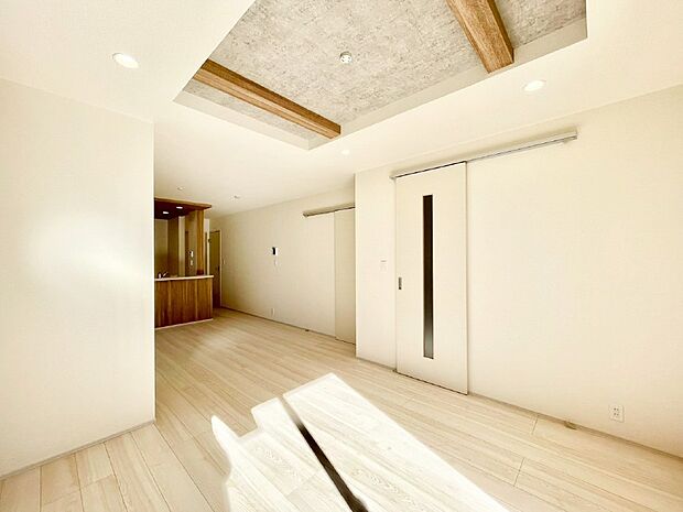 【リビングダイニング】18.5帖のＬＤＫは家族みんなの快適空間！家族のつながりを強くする大事なスペースです。 