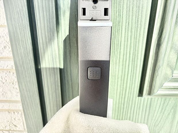 【玄関】ラクラク開錠！スマートコントロールキー。
