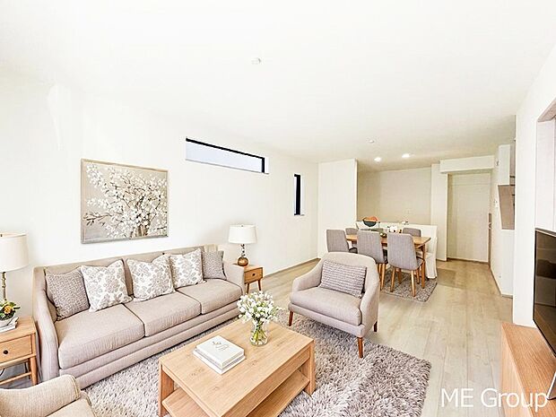 【リビング】落ち着いた雰囲気のＬＤＫは家族みんなの快適空間※家具はCGです