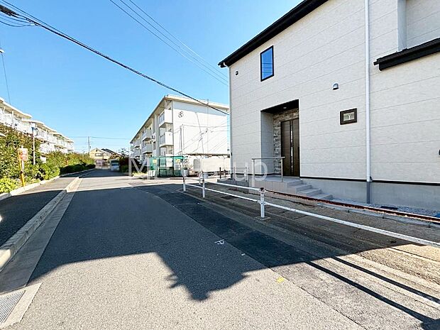 【前面道路含む現地写真】ここから始まる新生活を応援いたします