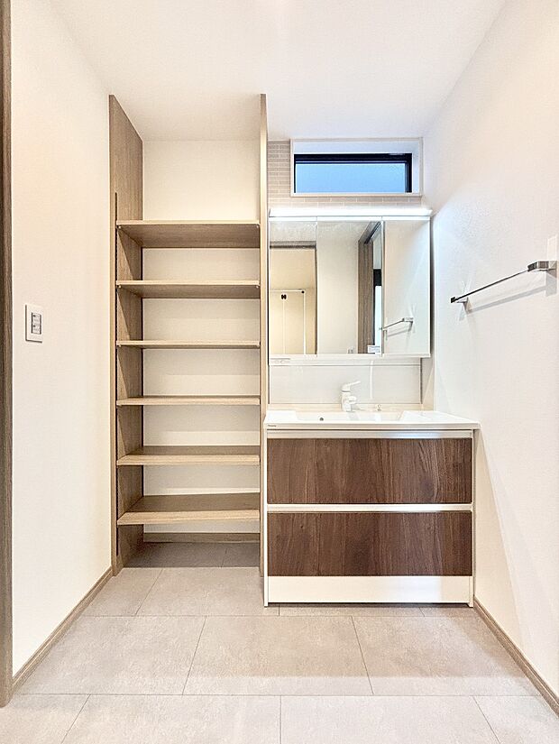 【洗面台・洗面所】収納力と機能性に優れた洗面化粧台