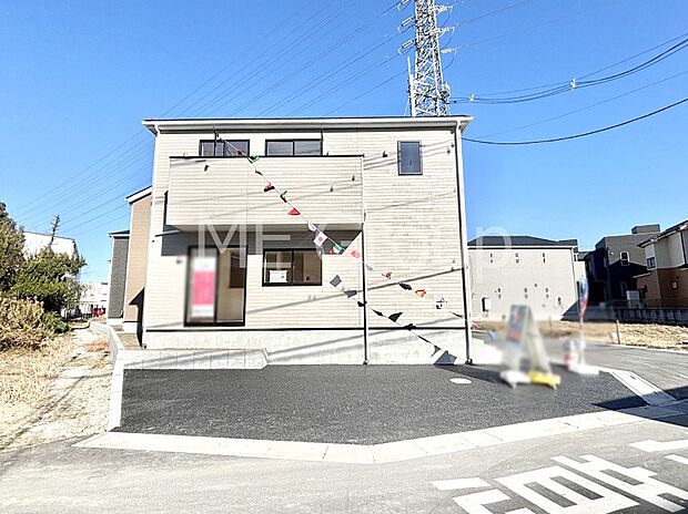 【現地外観写真】溢れる陽光でご家族の笑顔も輝く