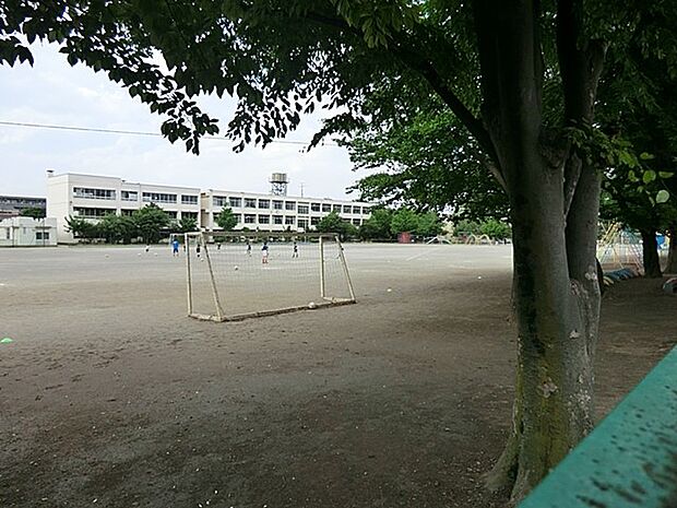 ふじみ野市立駒西小学校(約300m・徒歩4分)