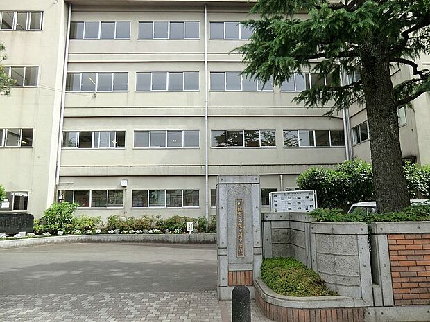 川越市立霞ケ関中学校(約655m)