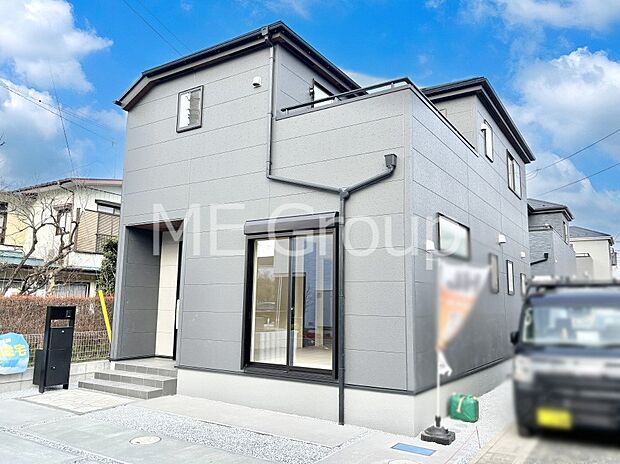 【現地外観写真】洗練された外観、上質な住空間が広がる室内は永く安心して過ごせる住居です。