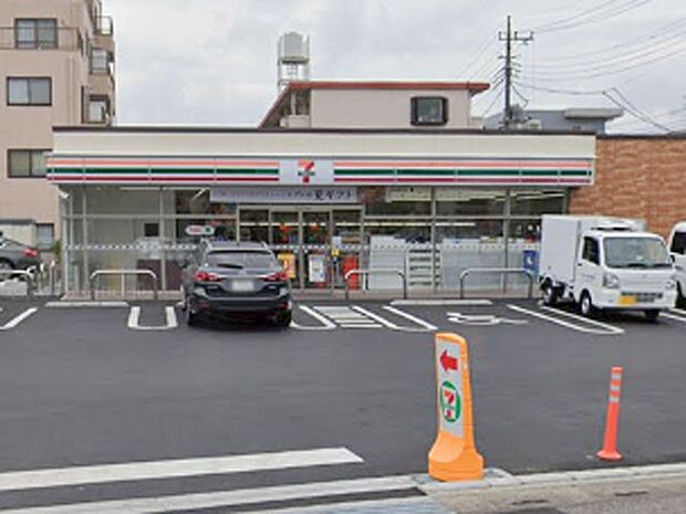 セブン-イレブン川口芝塚原2丁目店(約200m)