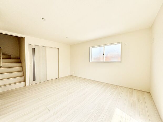 【ダイニング】家族が自然と集まる憩いのスペースになりそう