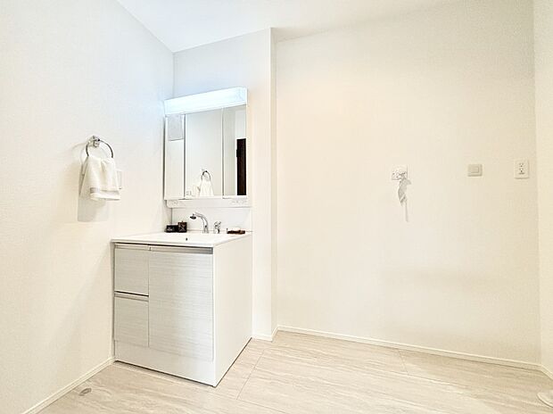 【洗面台・洗面所】収納力と機能性に優れた洗面化粧台