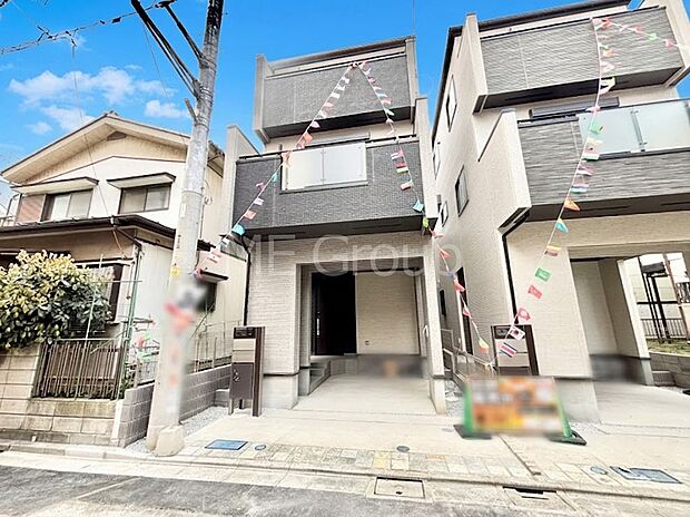 【現地外観写真】たっぷりの陽光と心地よい風が舞い込む住まい