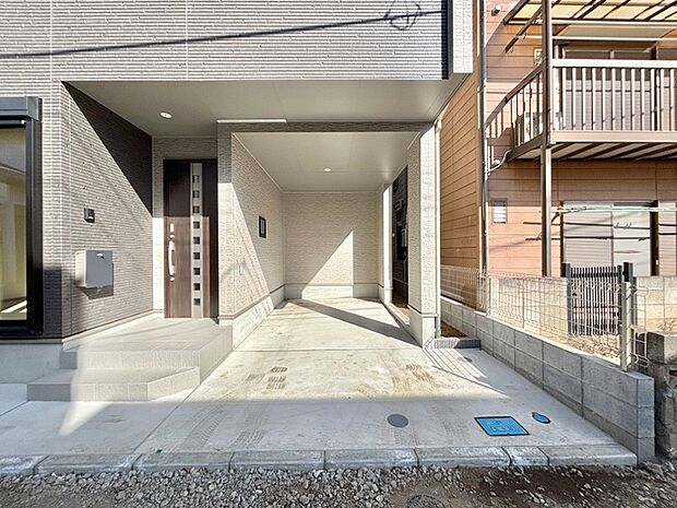 【駐車場】生活に欠かせない駐車スペース。