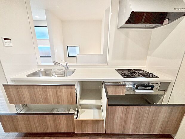 【その他設備(スライド収納)】使いやすさを優先したスライド式収納タイプ！