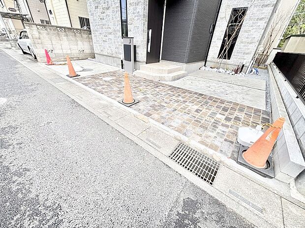 【駐車場】生活に欠かせない駐車スペース。