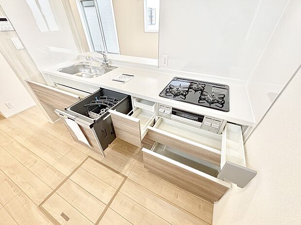 【その他設備(スライド収納)】使いやすさを優先したスライド式収納タイプ！