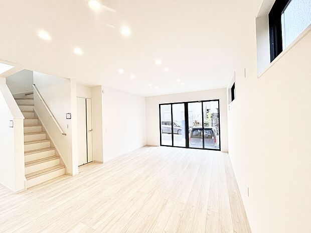 【ダイニング】家族が自然と集まる憩いのスペースになりそう