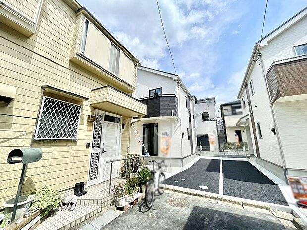 【前面道路含む現地写真】前面道路はきちんと整備されています  