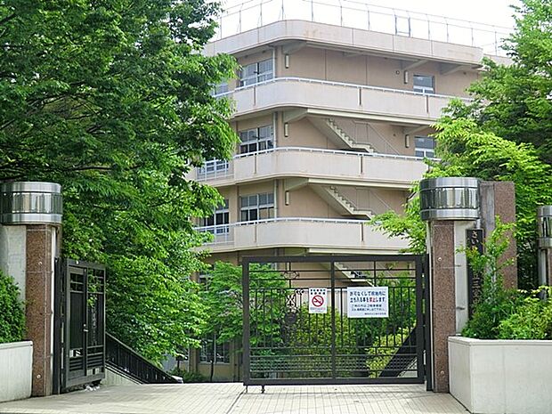 さいたま市立三室中学校（約1,000m）