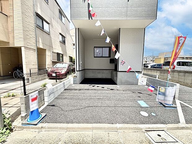 【駐車場】生活に欠かせない駐車スペース。