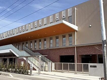 さいたま市立大和田小学校 1400m(18分)