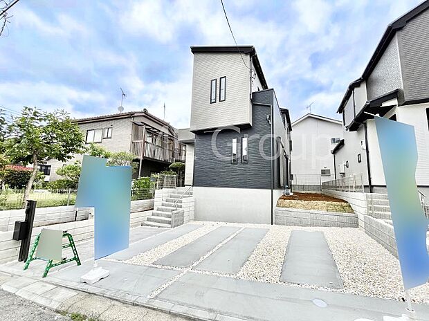 【現地外観写真】たっぷりの陽光と心地よい風が舞い込む住まい