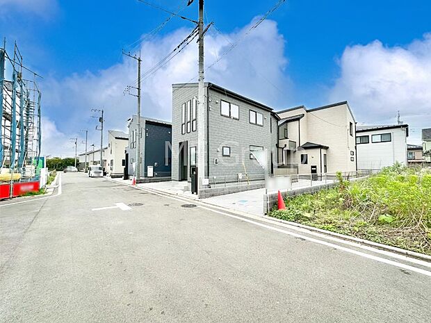 【前面道路含む現地写真】ここから始まる新生活を応援いたします