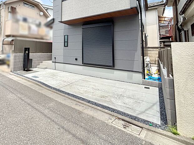 【駐車場】生活に欠かせない駐車スペース。