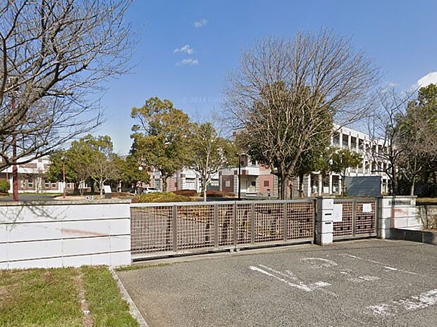加須市立加須平成中学校（約1,500m）