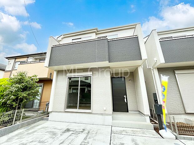 【現地外観写真】たっぷりの陽光と心地よい風が舞い込む住まい