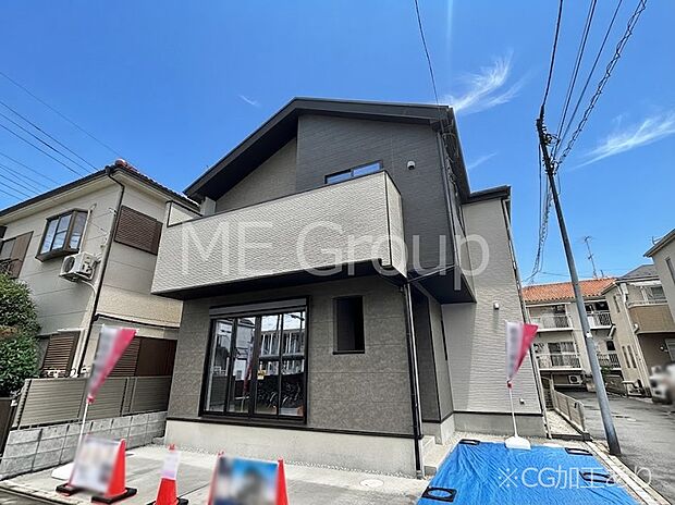 【現地外観写真】上質感あふれる外観デザイン。魅力の住まいを実現。 