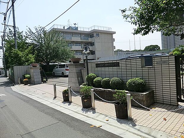 さいたま市立浦和別所小学校（約900m・徒歩12分）