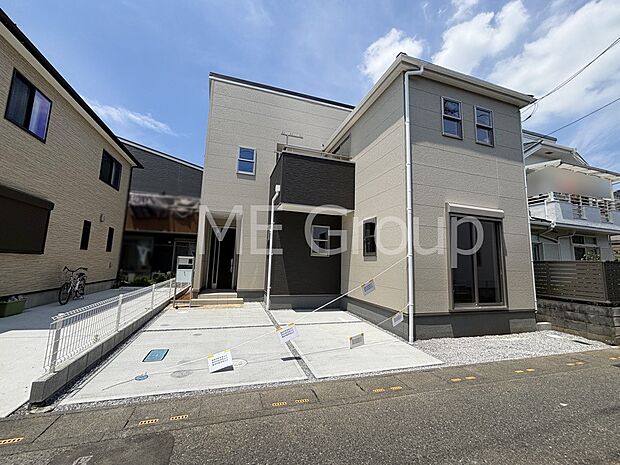 【現地外観写真】たっぷりの陽光と心地よい風が舞い込む住まい