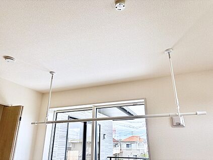 その他設備(室内物干し)